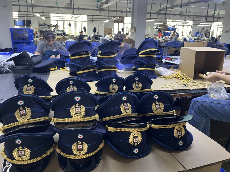 大蓋帽：象征意義解讀與全球應(yīng)用特色分析